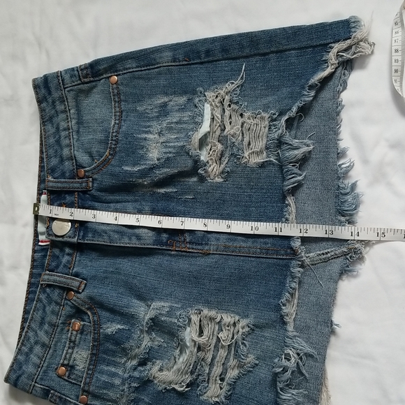 Signature8 Distressed Frayed Denim Mini Skirt - Picture 11 of 11